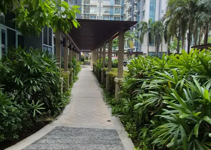 Rqui Condotel Pasay *
